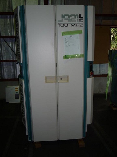 10082 008