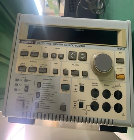 10768 001
