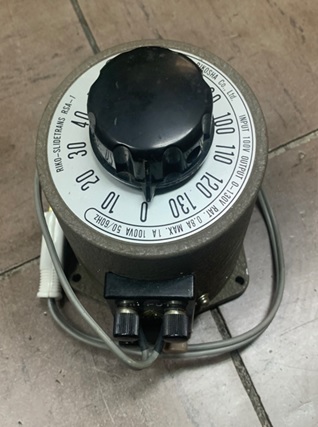 10772 001