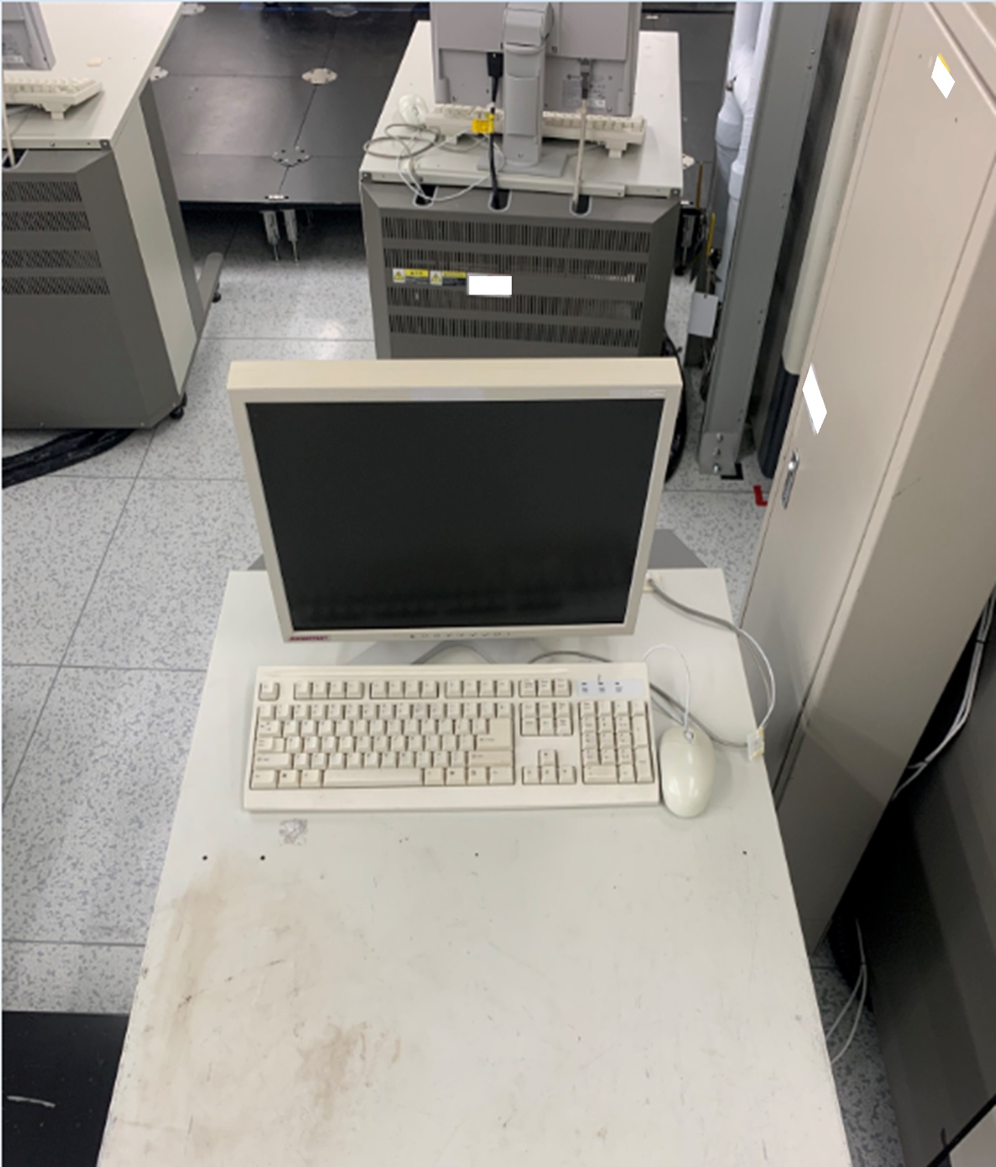 11758 005