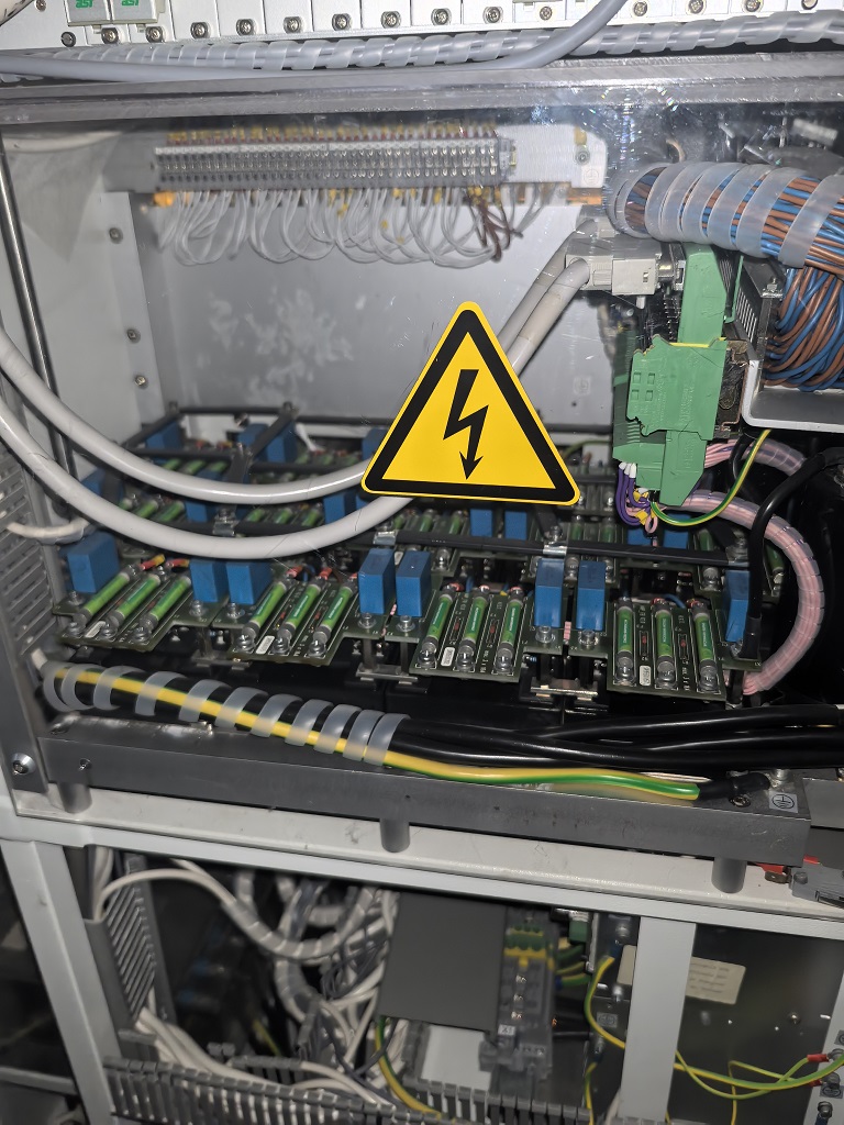 13601 018