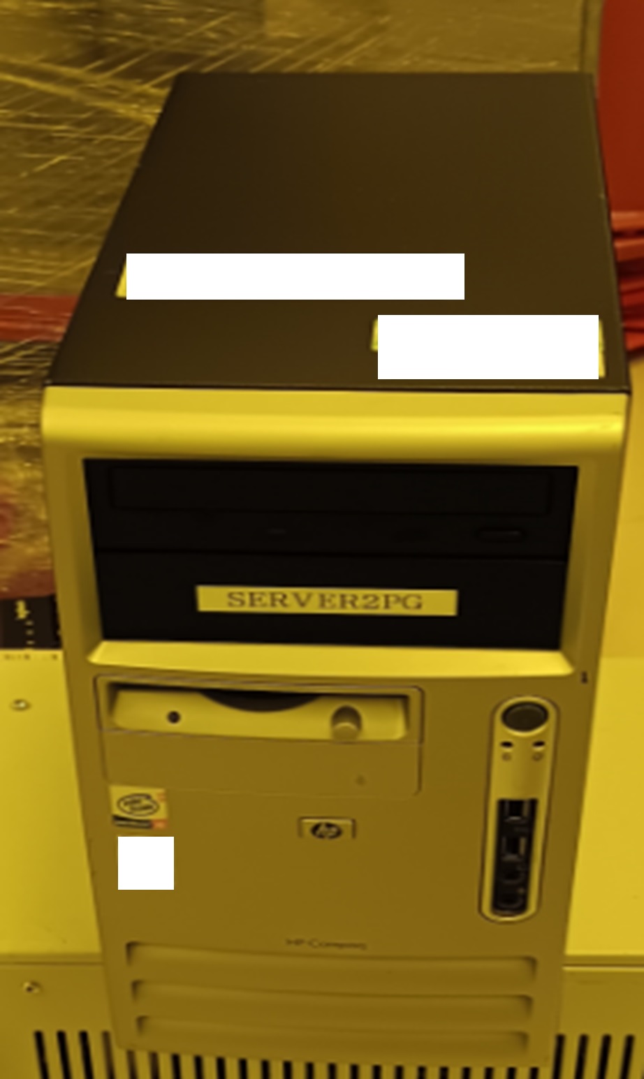 13689 008