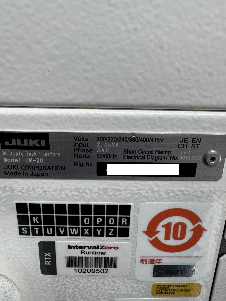 15589 001