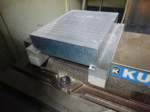 5569 011