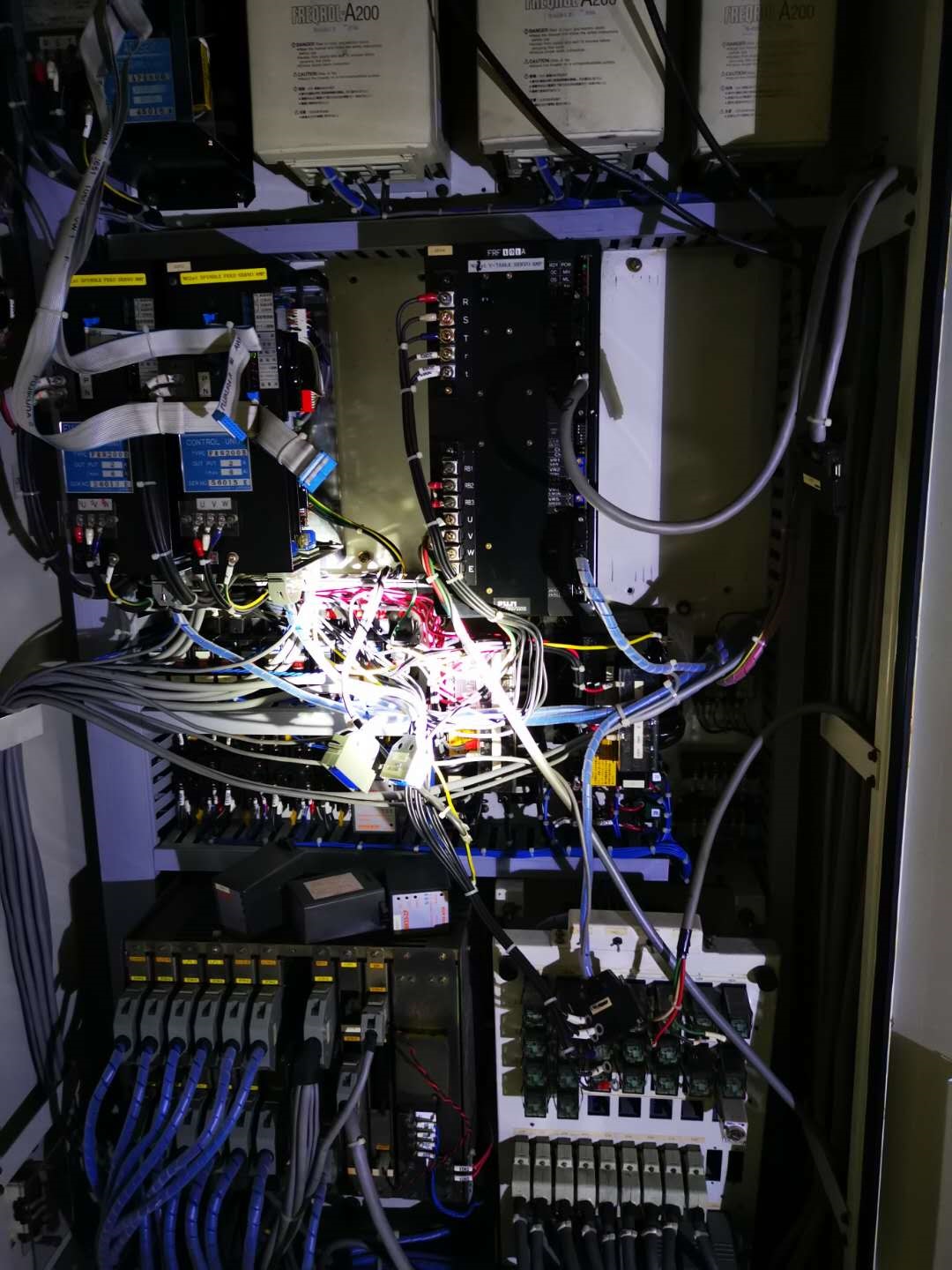 6897 013